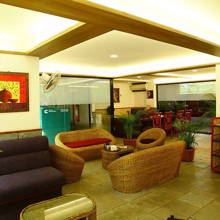 Hotel Maratha Residency Ратнагири Экстерьер фото