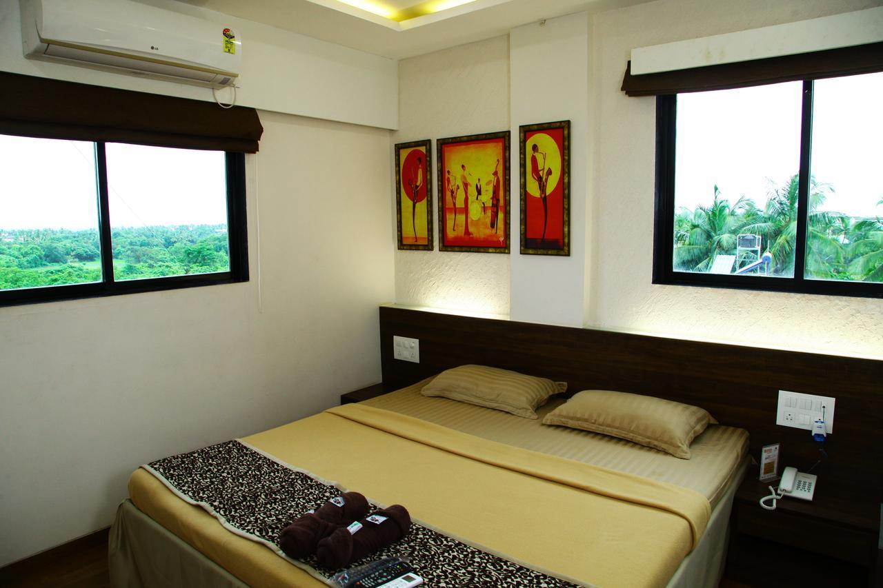 Hotel Maratha Residency Ратнагири Экстерьер фото