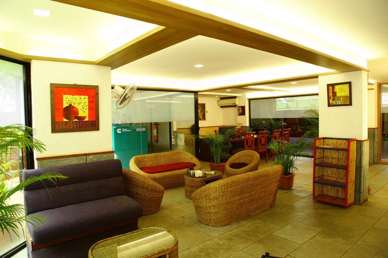 Hotel Maratha Residency Ратнагири Экстерьер фото