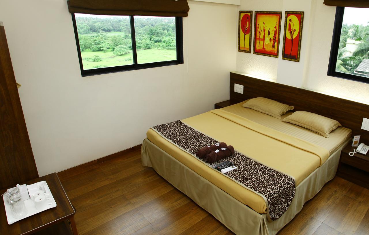 Hotel Maratha Residency Ратнагири Экстерьер фото